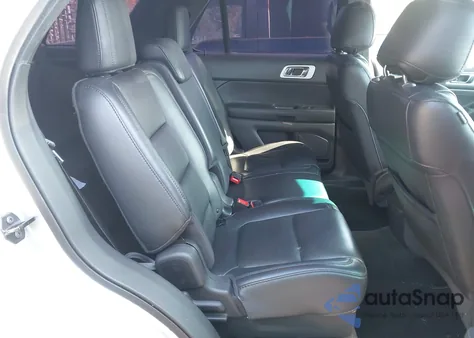 2013 Ford Explorer Xlt z USA, uszkodzony, nr VIN 1FM5K8D88DGA26756